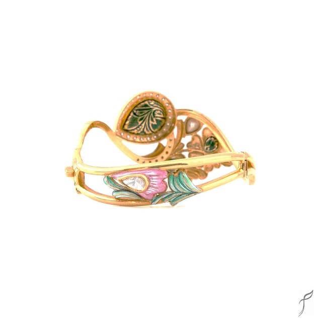 Gulabo Bangle