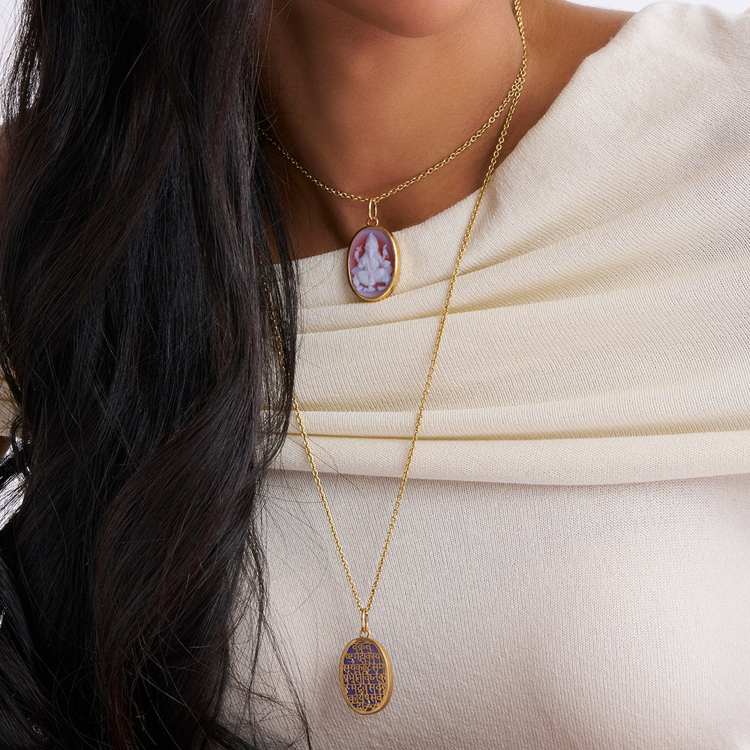 Ganesha Cameo carving and Shloka (pendant-Gold- Red)